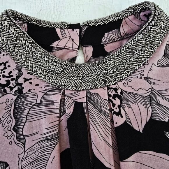Alfani Women's Floral Sleeveless Top Blouse Beaded Neck Black Purple Size Large - Picture 3 of 13